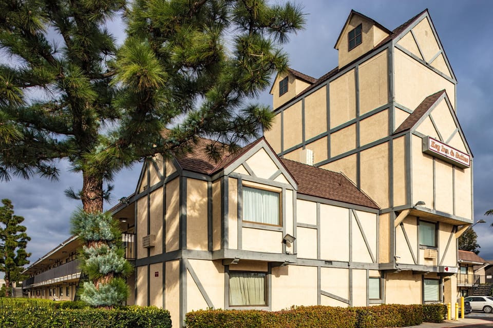 Lemon Heights Inn Hotel in Tustin