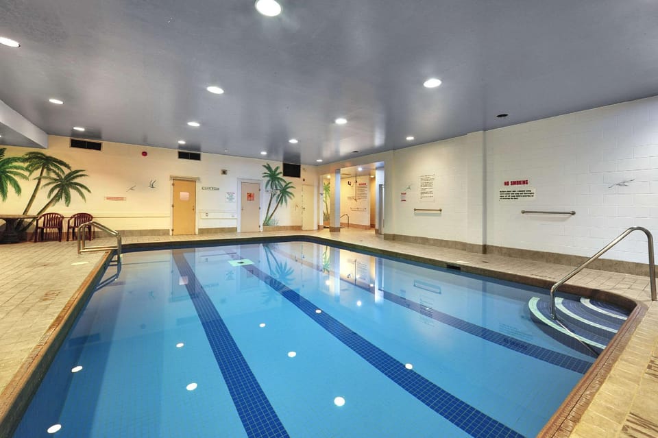 Travelodge by Wyndham Simcoe Hotel in Lake Erie