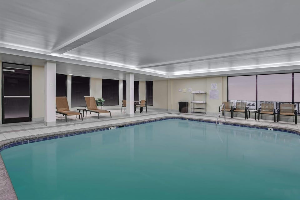 Courtyard by Marriott Knoxville Cedar Bluff Hotel in Cedar Bluff