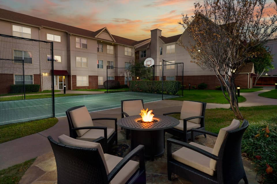 Residence Inn by Marriott Arlington Hotel in Arlington