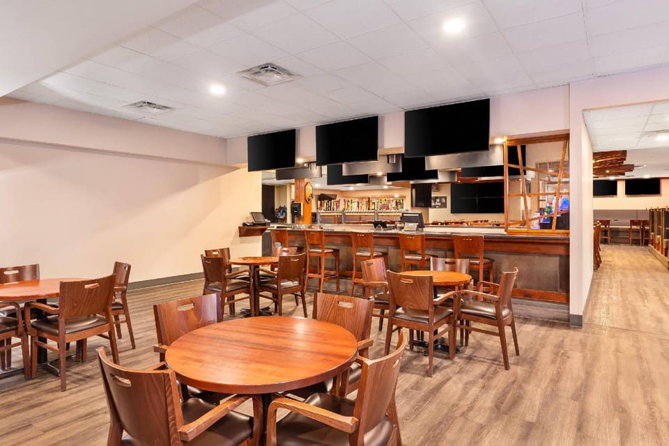 Econo Lodge Winnipeg South Hotel in Winnipeg