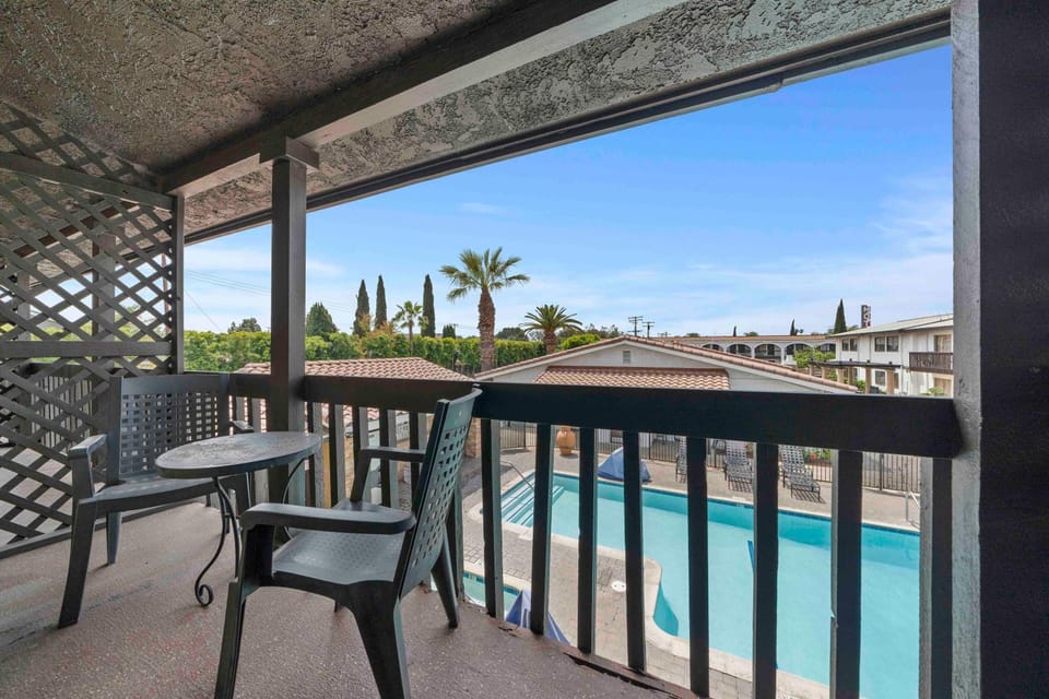 The Lemon Tree Hotel Hotel in Orange