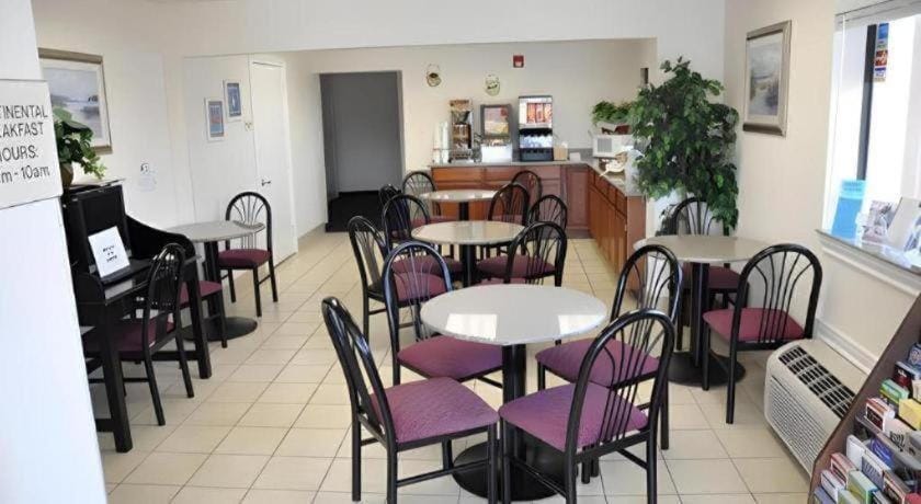 Beachcomber Inn Hotel in Galveston Island