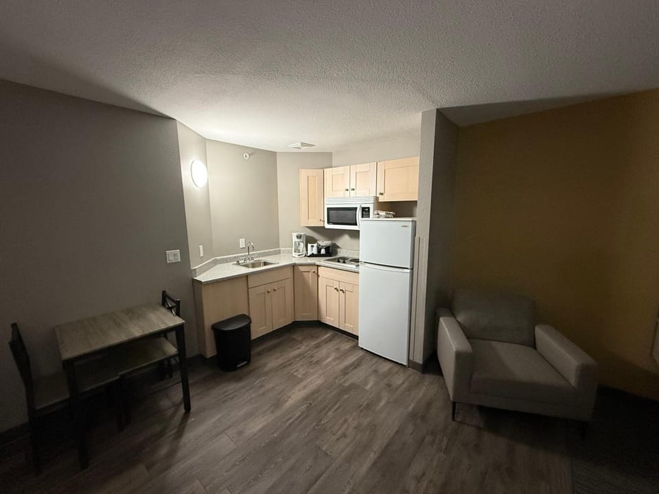 Days Inn by Wyndham Stony Plain Hotel in Alberta
