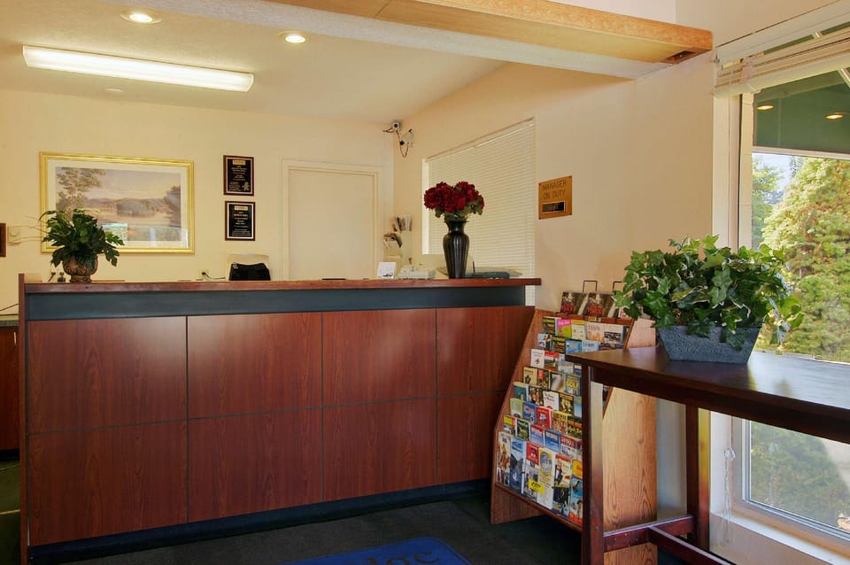 Knights Inn - Salem, OR Motel in Salem