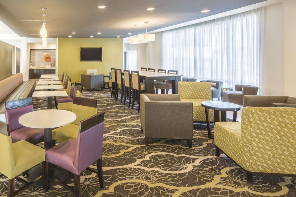 La Quinta Inn & Suites by Wyndham Hattiesburg - I-59 Hotel in Hattiesburg