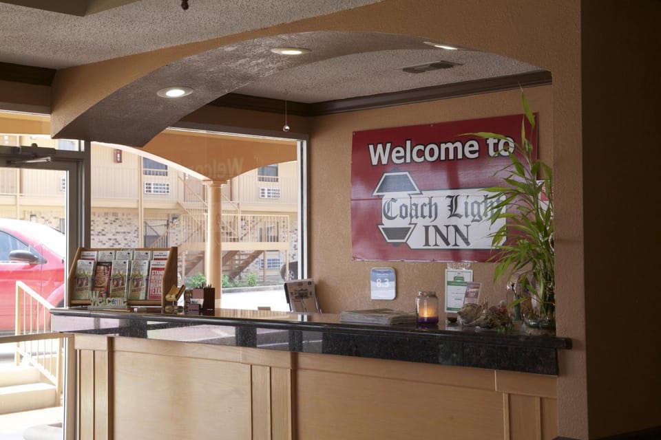 Coach Light Inn Motel in Brenham
