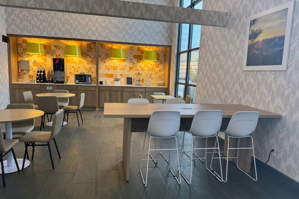 Days Inn & Suites by Wyndham Wausau Hotel in Wisconsin