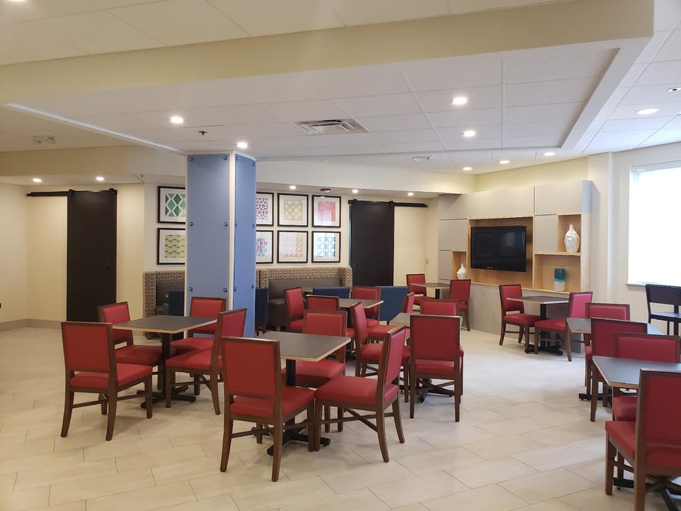 Holiday Inn Express Blowing Rock South By IHG Hotel in Blowing Rock