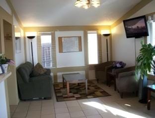 Knights Inn Rossford Hotel in Toledo