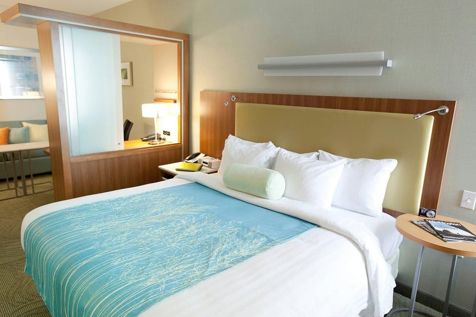 Suite room