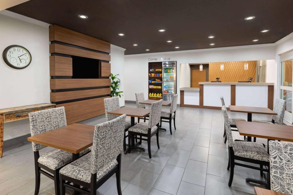 Wingate by Wyndham Marion Hotel in Ohio