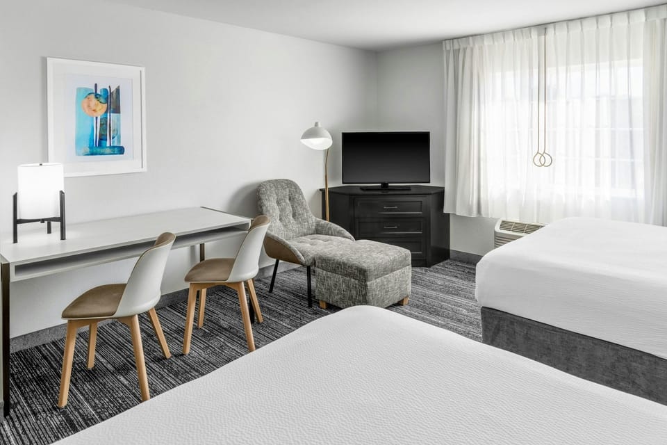 Suite room