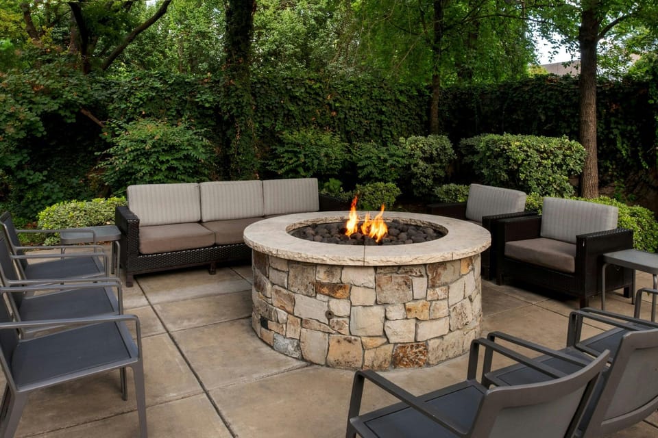 Courtyard by Marriott Stockton Hotel in Stockton