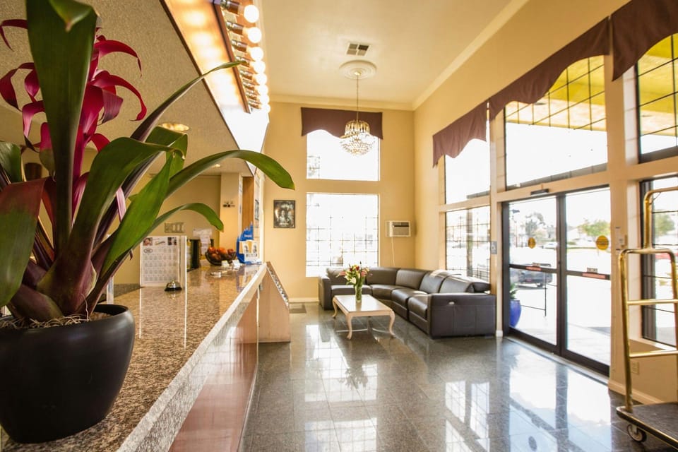 Anaheim Carriage Inn Hotel in Garden Grove