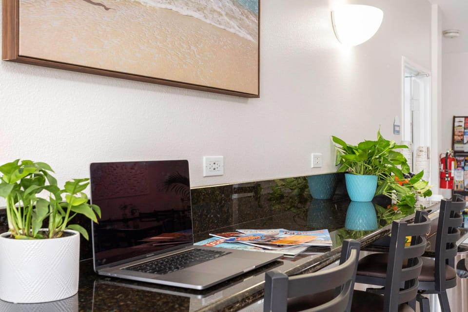 The Hotel Oceanside Hotel in Oceanside