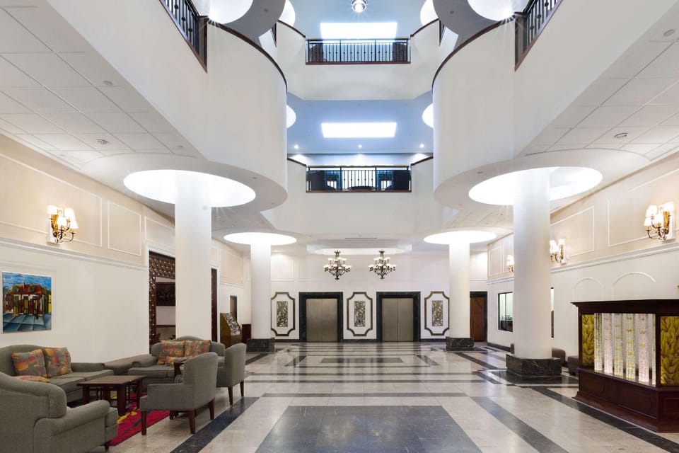 Wyndham Garden Baronne Plaza New Orleans Hotel in French Quarter