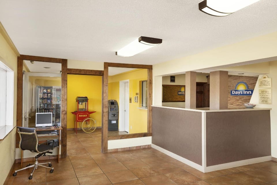 Days Inn by Wyndham Champaign/Urbana Hotel in Champaign