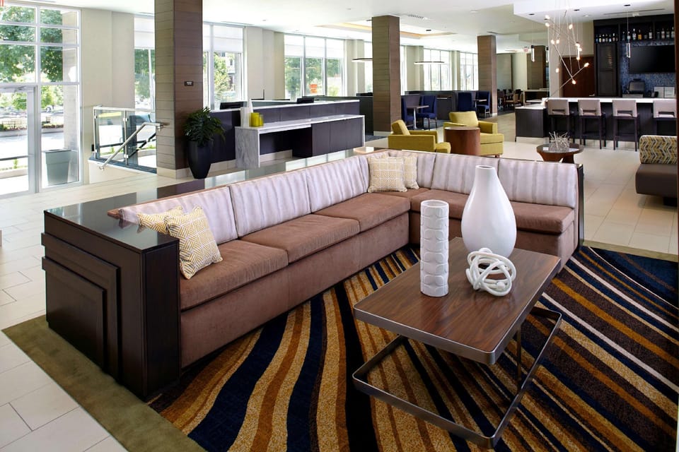 Hyatt House Pittsburgh Bloomfield Shadyside Hotel in Shadyside
