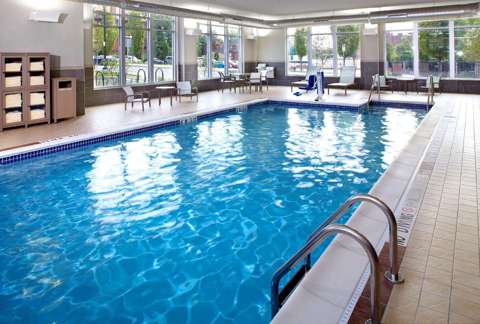 Hyatt House Pittsburgh Bloomfield Shadyside Hotel in Shadyside