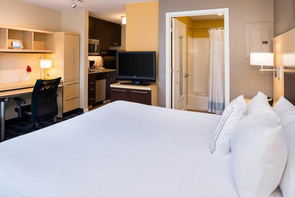 Suite room
