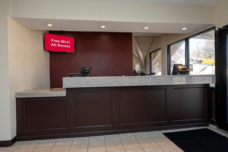 Red Roof Inn Warrenton Hotel in Warrenton