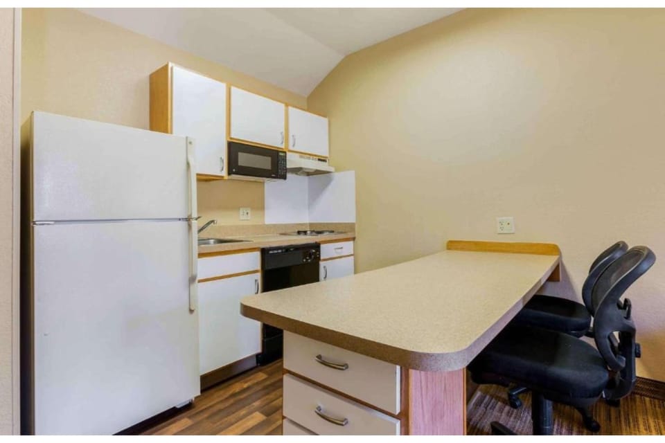 Studio 6 Extended Stay Fishkill  Route 9   NY Hotel in Fishkill