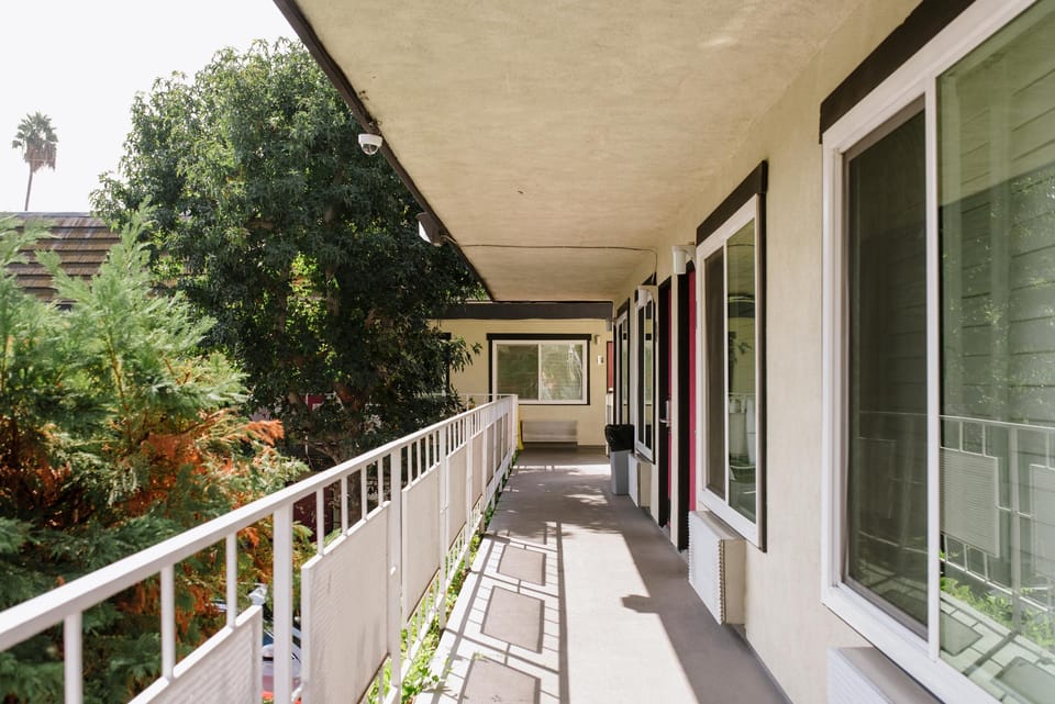 Alamo Inn and Suites - Convention Center Hotel in Garden Grove