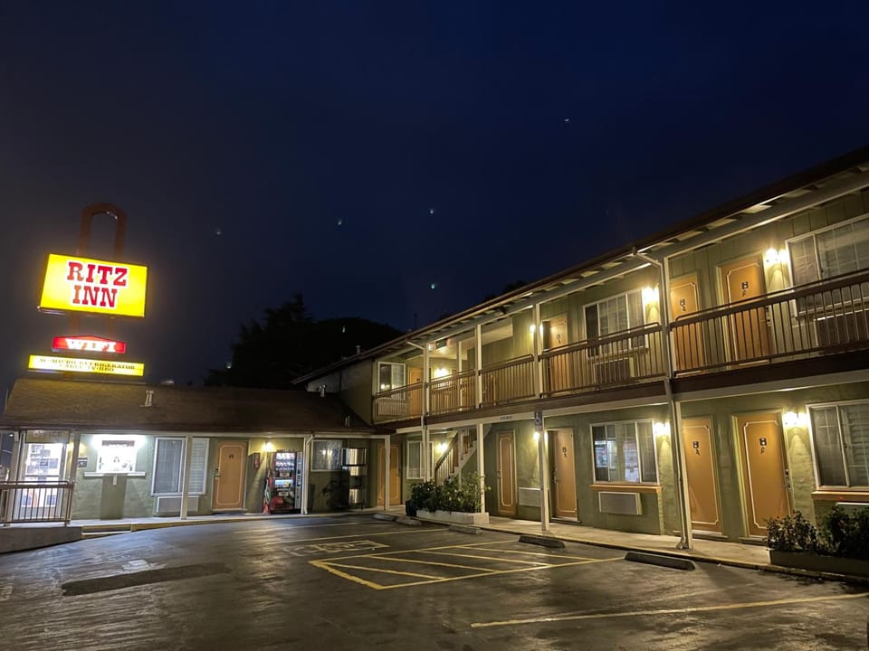 Ritz Inn Motel in San Bruno