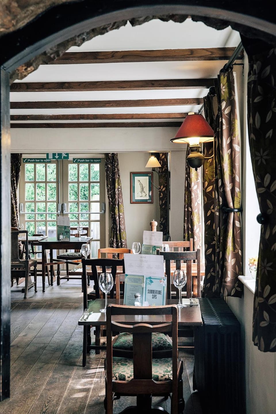 Rose And Crown Inn in Porthcawl