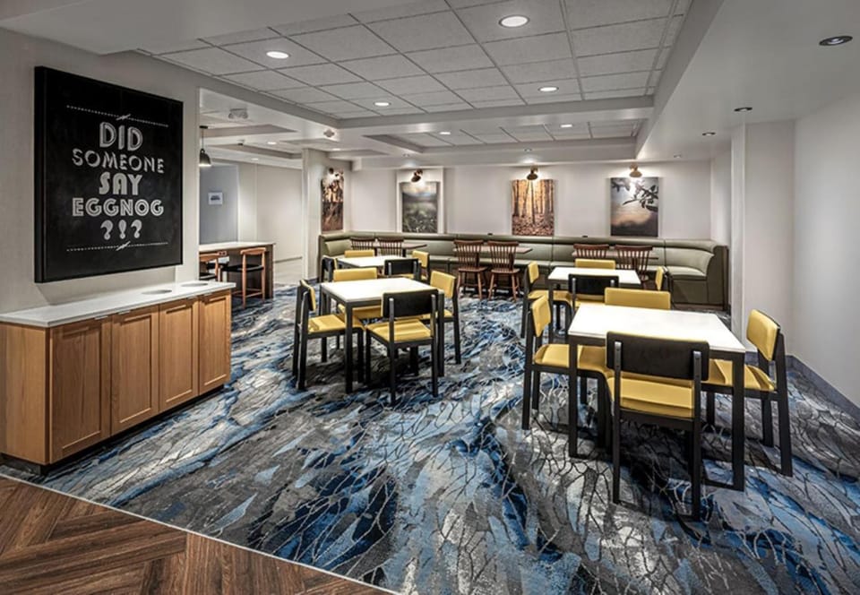 Fairfield by Marriott Inn & Suites Rome NY Hotel in Adirondack Mountains