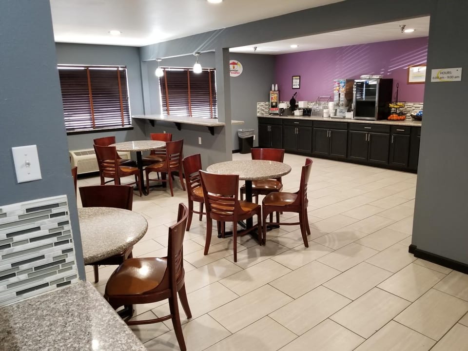 Super 8 By Wyndham Fort Collins Hotel in Fort Collins