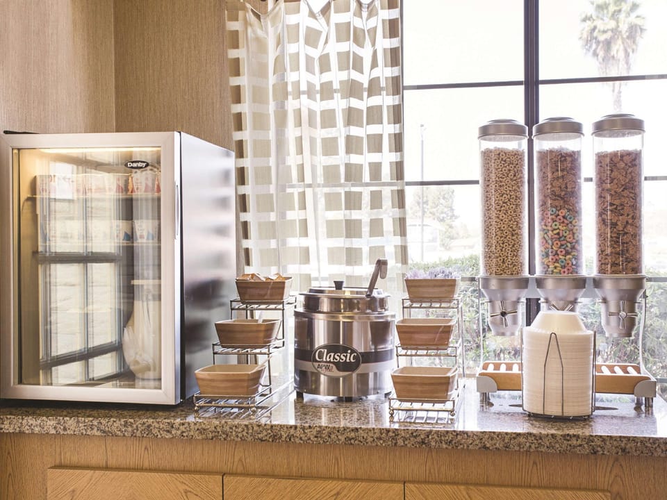 La Quinta Inn by Wyndham San Diego Chula Vista Hotel in Bonita