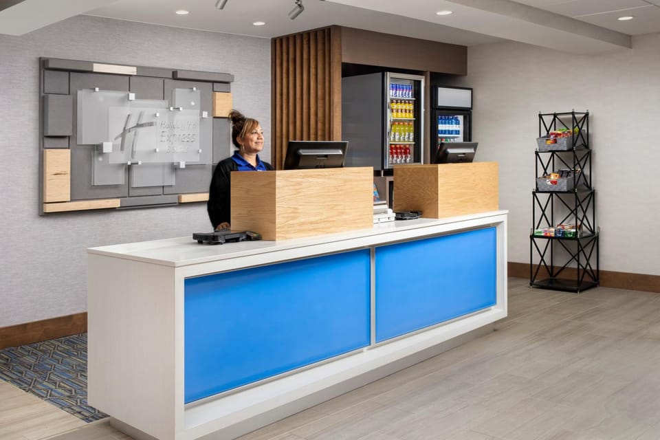 Holiday Inn Express & Suites Annapolis by IHG Hotel in Anne Arundel County