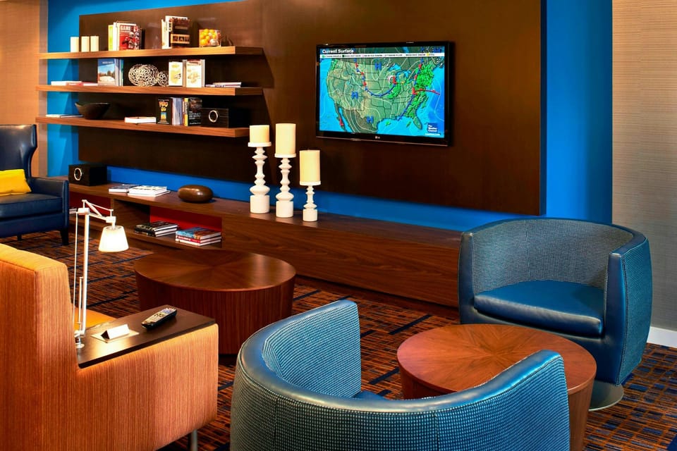 Courtyard by Marriott Cleveland Airport North Hotel in Westlake