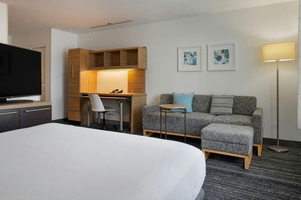 Suite room