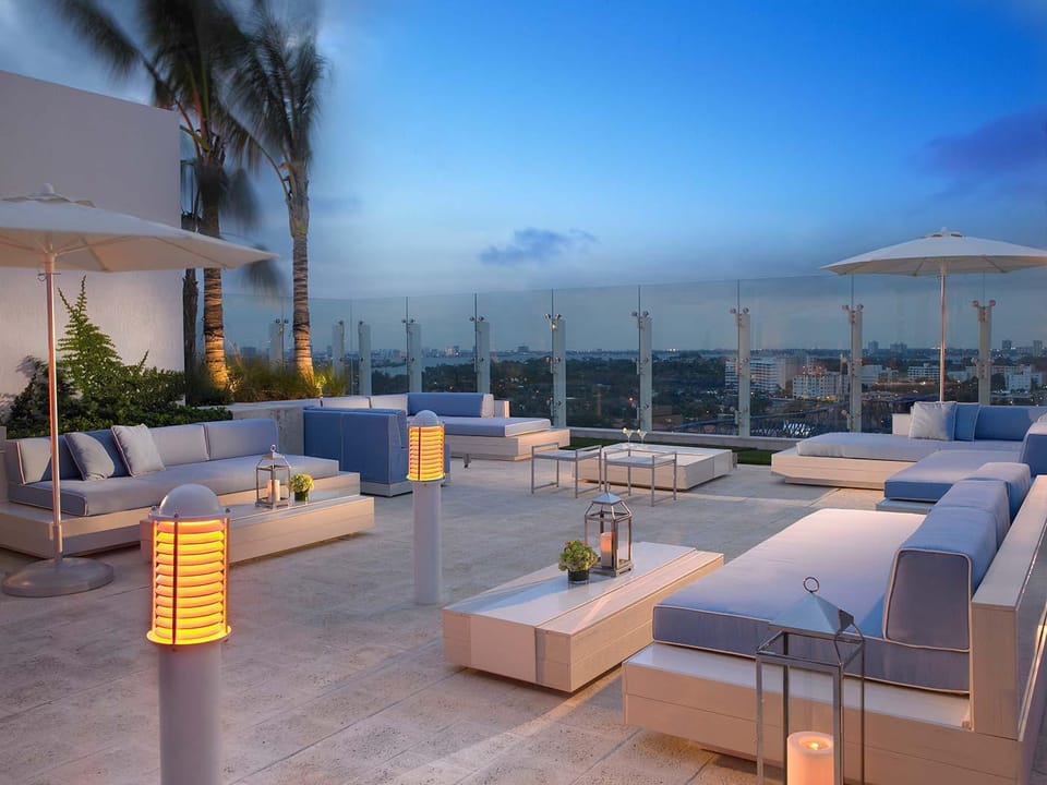 Bar/lounge