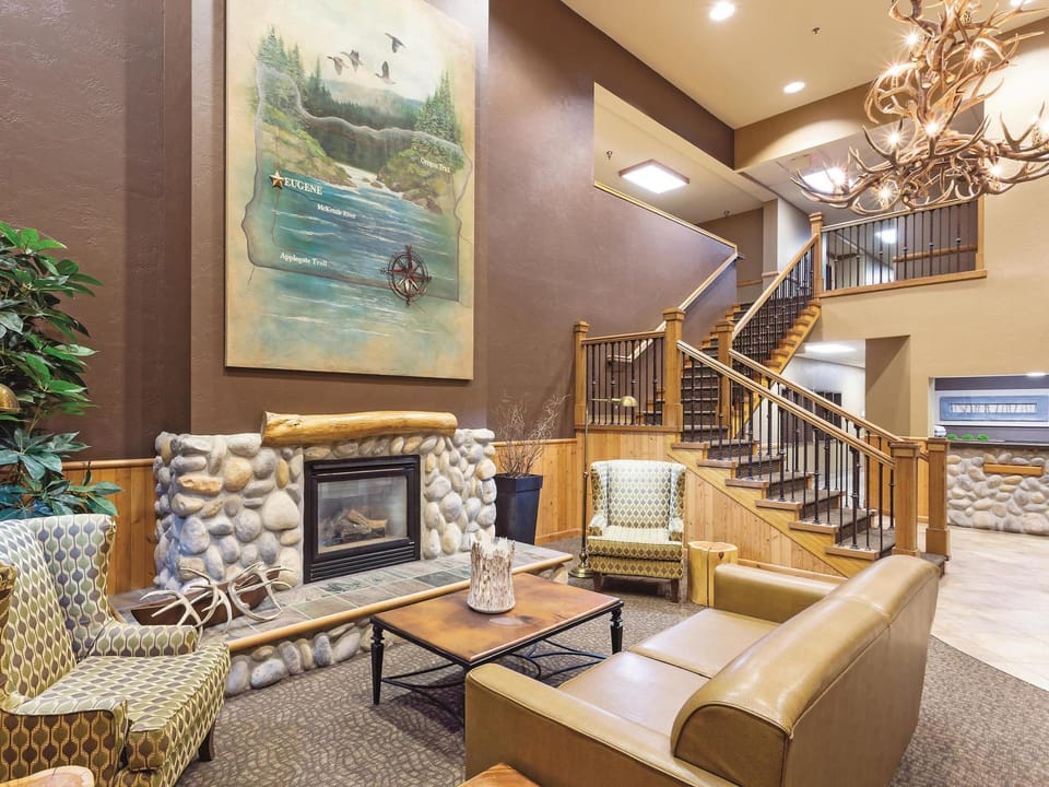 La Quinta Inn & Suites by Wyndham Eugene Hotel in Eugene
