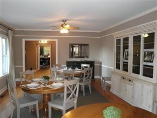 Cinnamon Bear Creekside Inn Hotel in Sonoma