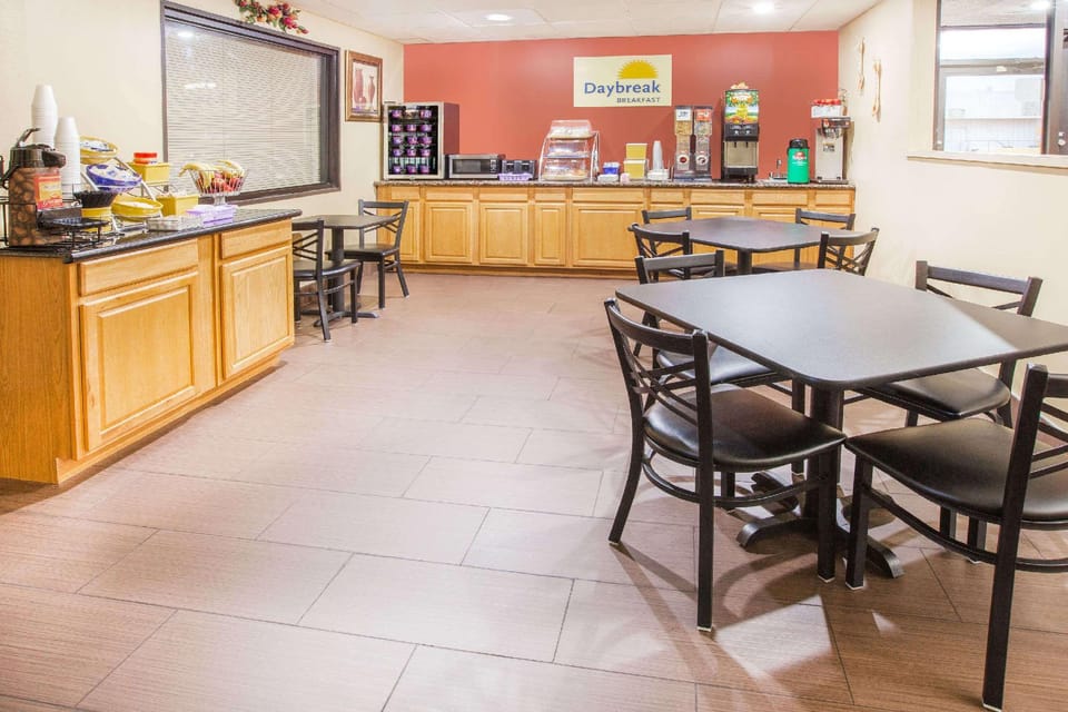 Days Inn by Wyndham Alma Hotel in Arkansas