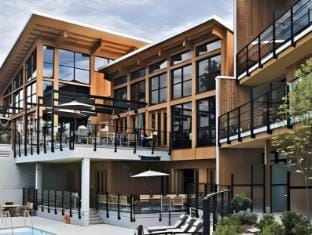 Brentwood Bay Resort & Spa Resort in Southern Gulf Islands