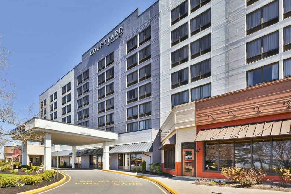 Courtyard by Marriott Secaucus Meadowlands Hotel in Secaucus