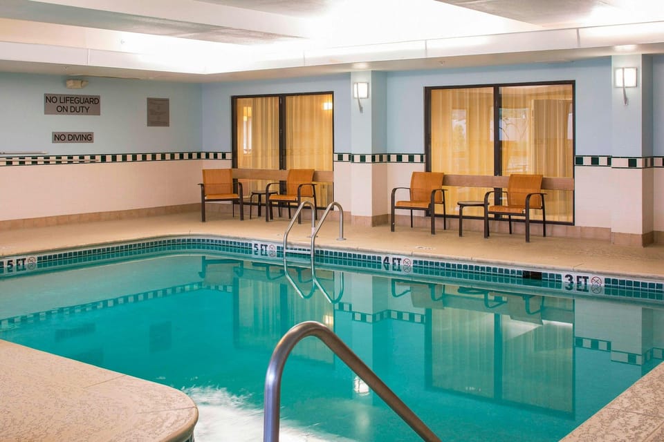Courtyard by Marriott Baton Rouge South Hotel in Baton Rouge
