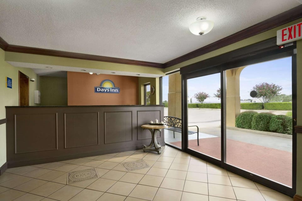 Days Inn by Wyndham Southaven MS Hotel in Southaven