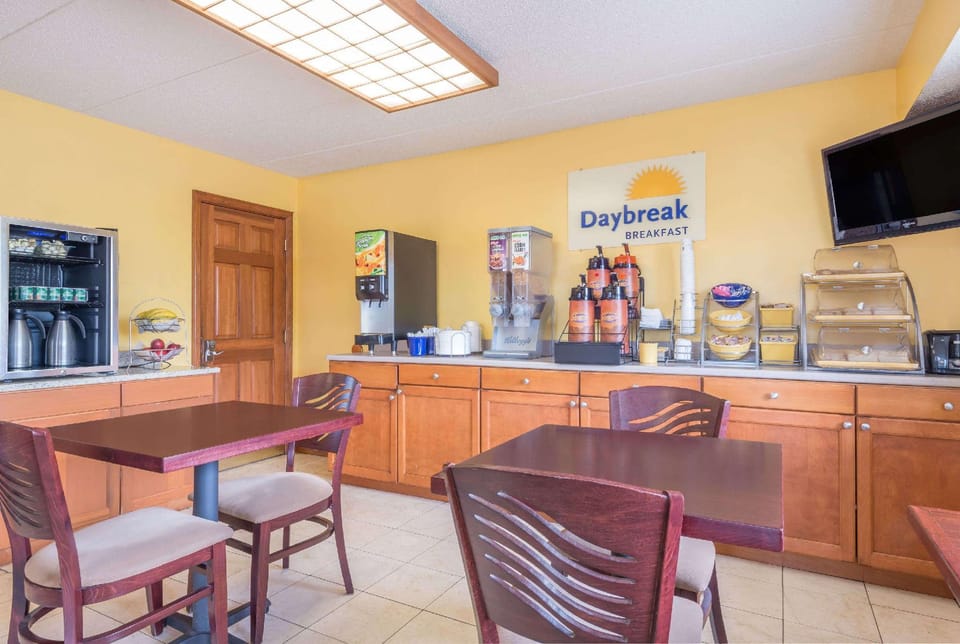 Days Inn by Wyndham Columbus Fairgrounds Hotel in Ohio