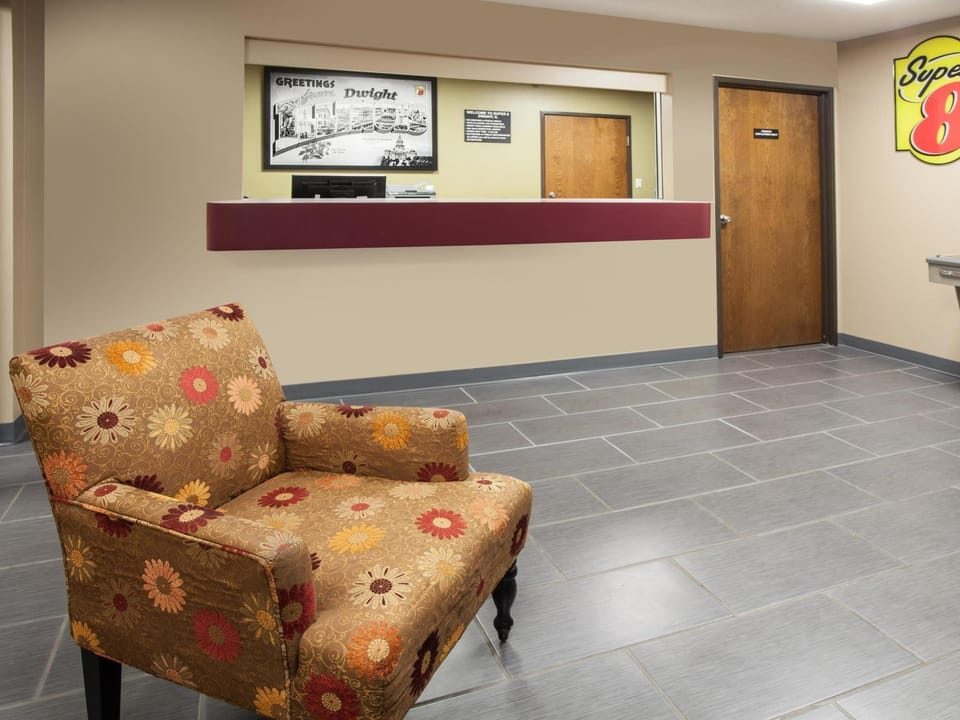Super 8 By Wyndham Dwight Hotel in Illinois