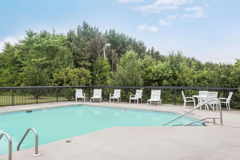 Days Inn by Wyndham Selma Hotel in North Carolina