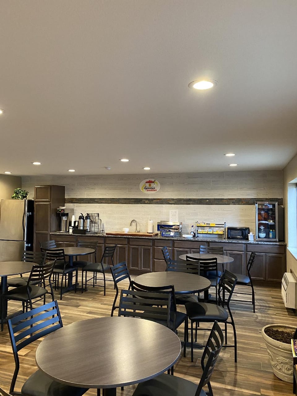 Super 8 by Wyndham Independence KS Hotel in Kansas