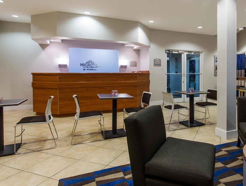Microtel Inn & Suites by Wyndham Port Charlotte/Punta Gorda Hotel in Charlotte Harbor