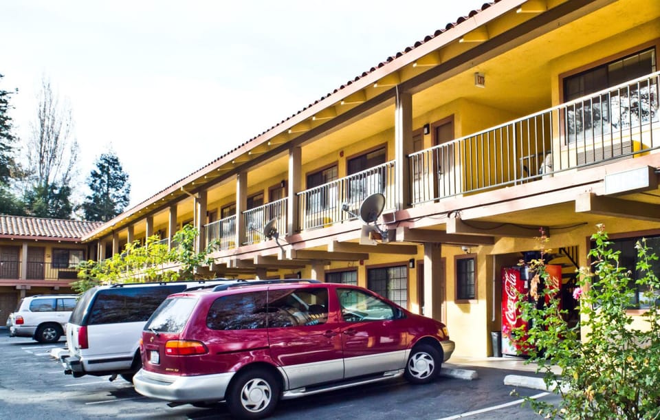 Valley Inn San Jose Motel in Santa Clara